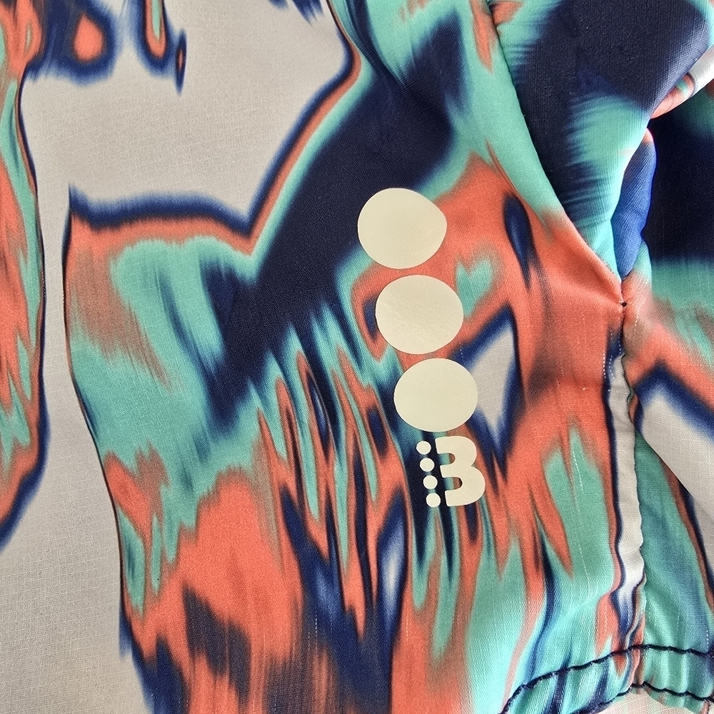 Bench Women's Hooded Poncho Jacket - Abstract Print Size M - Picture 8 of 10
